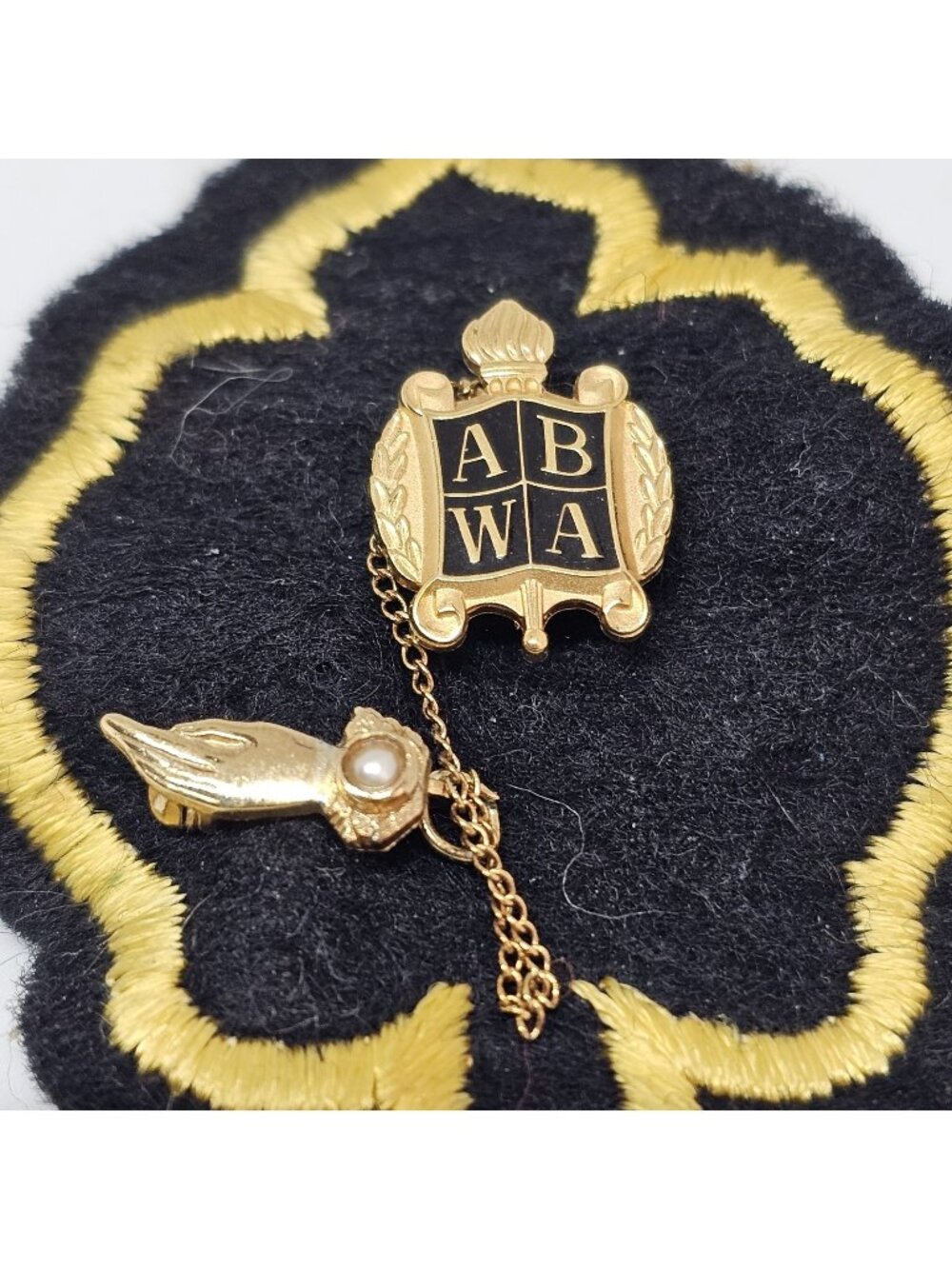 ABWA American Business Womens Associationd Pearl Pin Brooch Hand